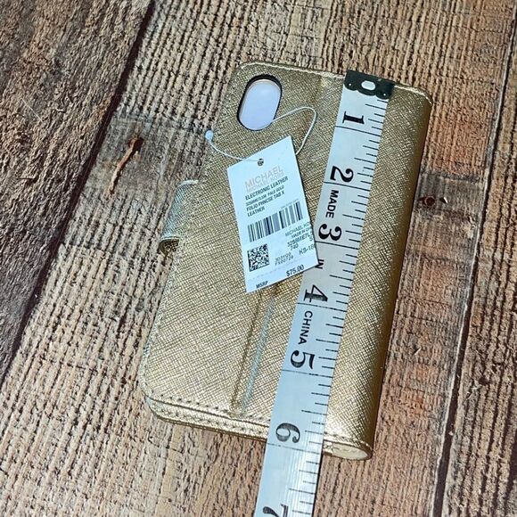 Michael Kors Saffiano Leather Folio Case with 3 Card Slots for iPhone X xs new - Picture 6 of 10